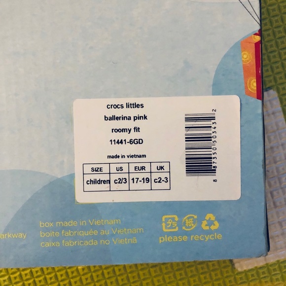 Baby Crocs - Picture 3 of 3